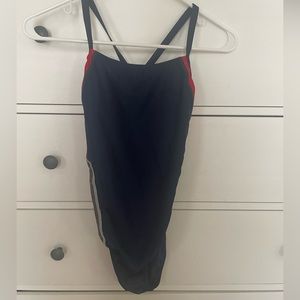 Speedo size 8 !! in excellent condition